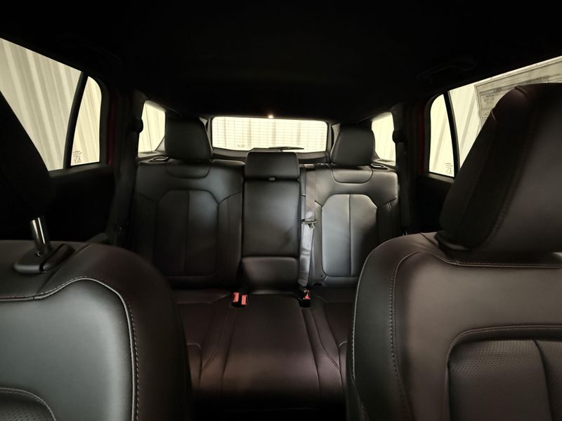 New 2026 Jeep Cherokee Limited 4x4Image 22