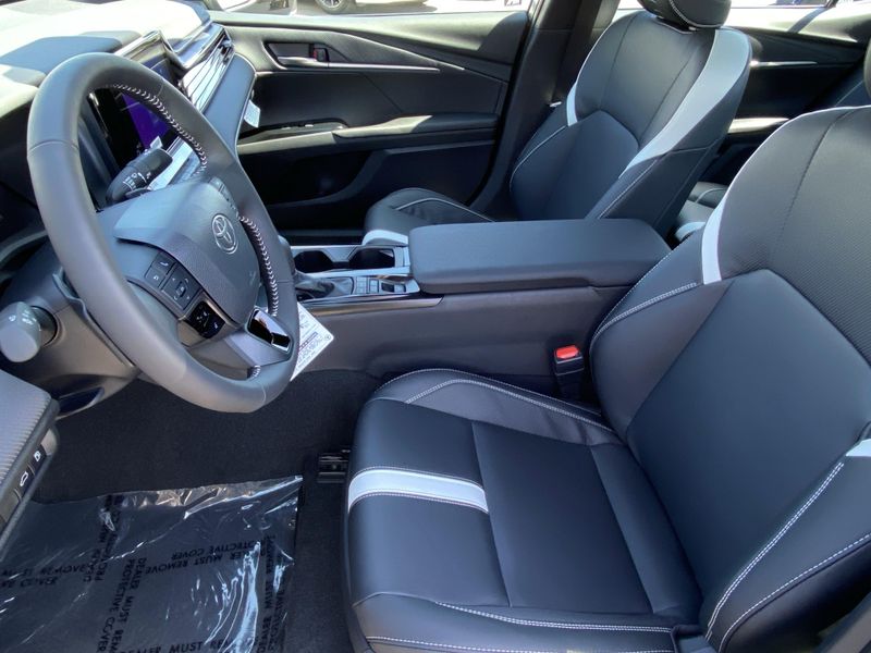 New 2025 Toyota Camry Image 14
