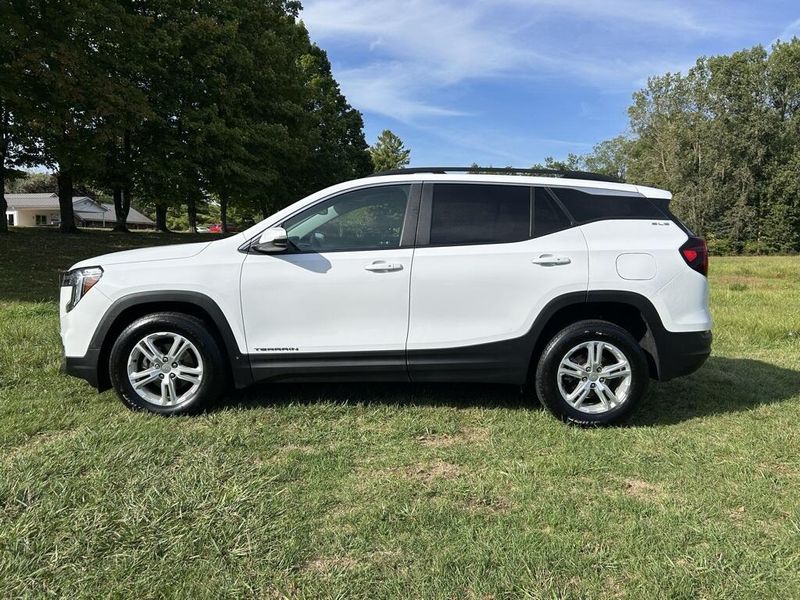 2023 Gmc Terrain SLE photo 7