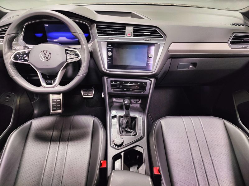 Used 2022 Volkswagen Tiguan SE R-Line Black AWD w/SUnroofImage 21