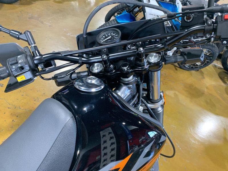 New 2026 Suzuki DR650S Image 19