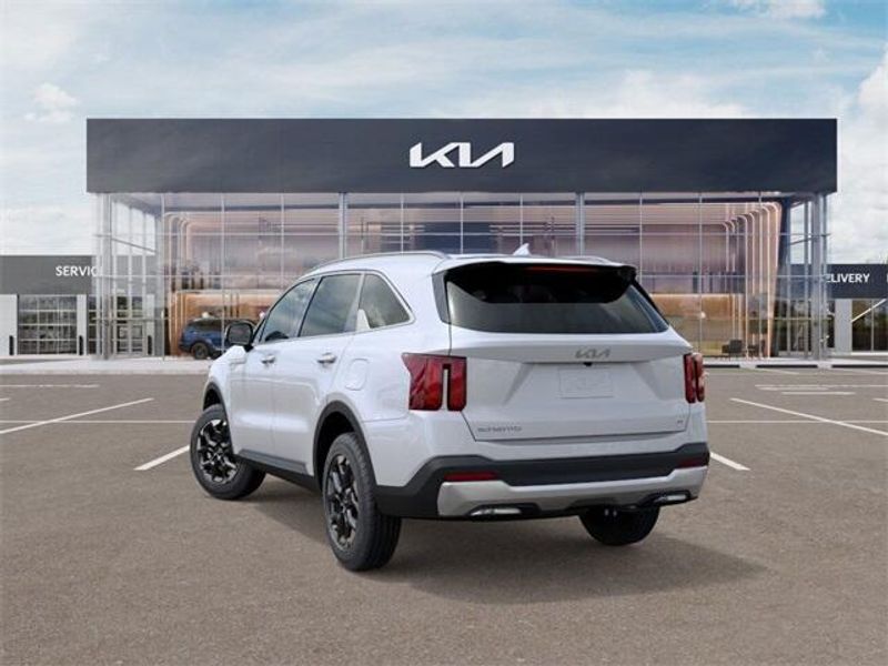New 2025 Kia Sorento SImage 4