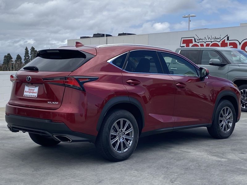 2019 Lexus NX 300 BaseImage 4