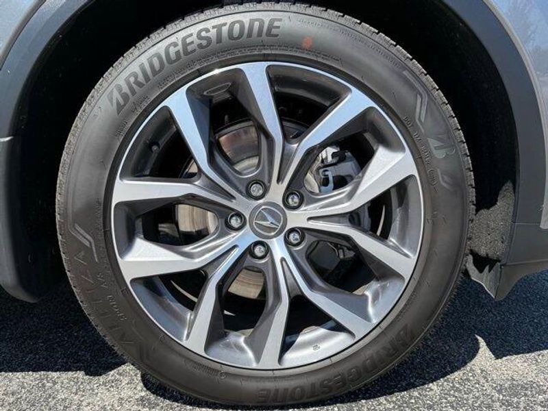 Used 2024 Acura MDX w/Technology Package