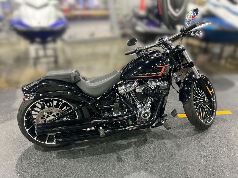 Used 2024 Harley-Davidson Breakout Image 12