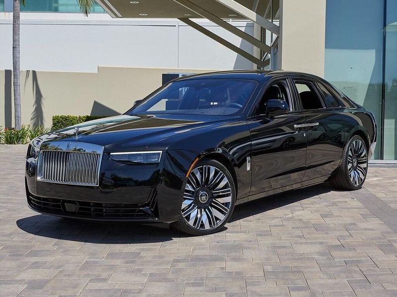 2025 Rolls-Royce Ghost Image 1