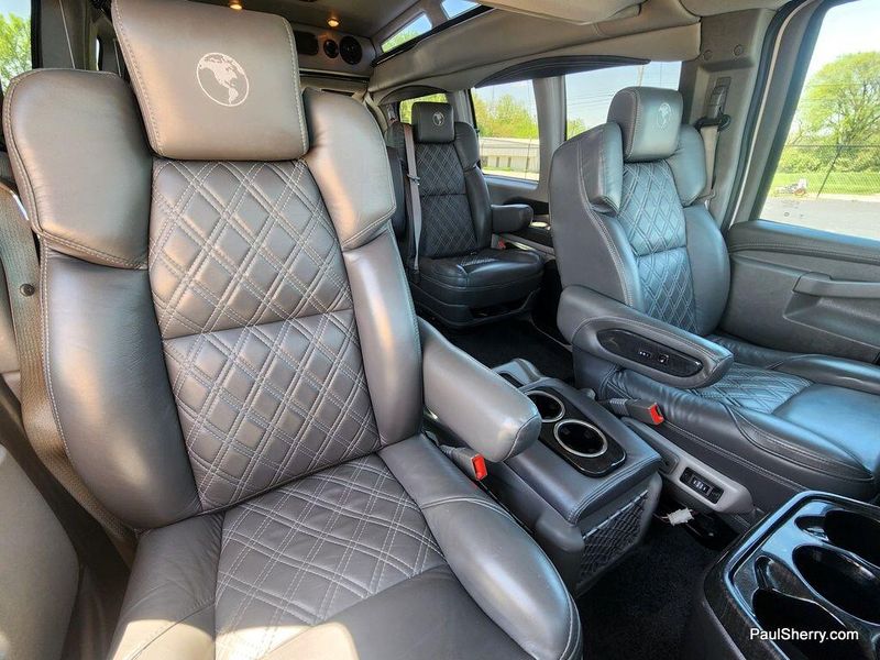 2023 Chevrolet Express Cargo Image 26