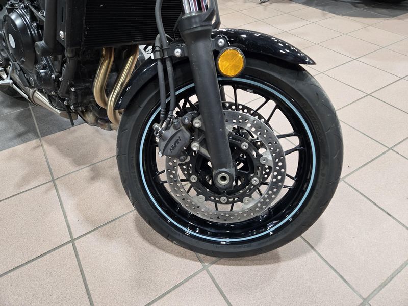 USED 2023 KAWASAKI Z650RS ABS Image 18