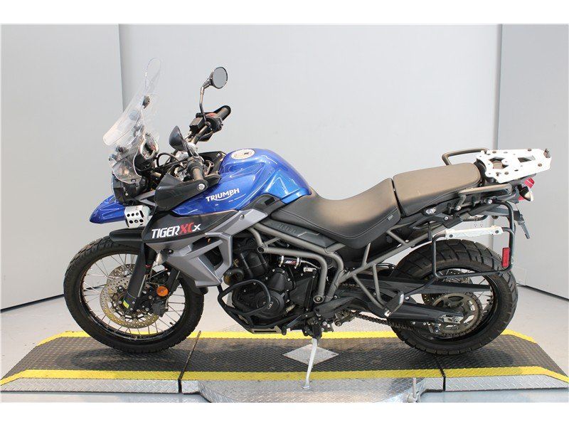 2017 Triumph Tiger 800Image 2