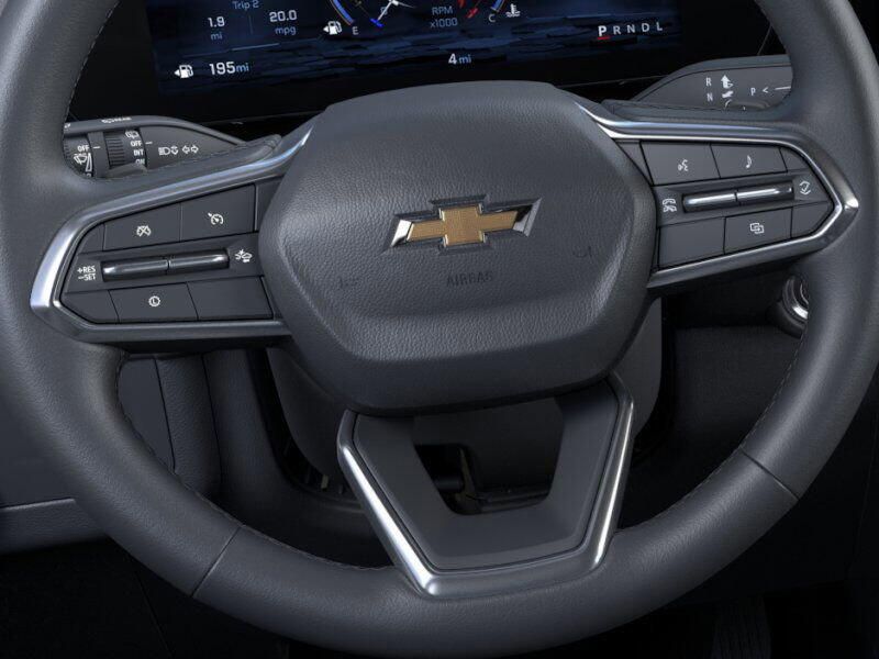 2025 Chevrolet Suburban LTImage 19