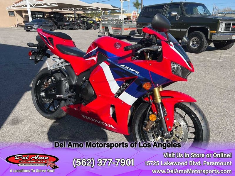 2024 Honda CBR600RRImage 7