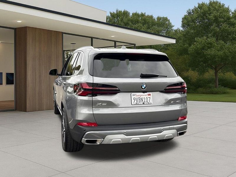 Used 2026 BMW X5 sDrive40iImage 11
