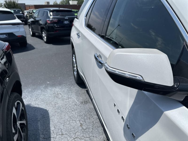 Used 2019 Chevrolet Traverse High CountryImage 6