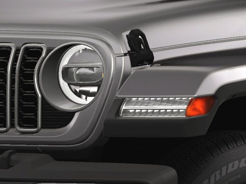 2025 Jeep Wrangler Unlimited Sahara photo 2