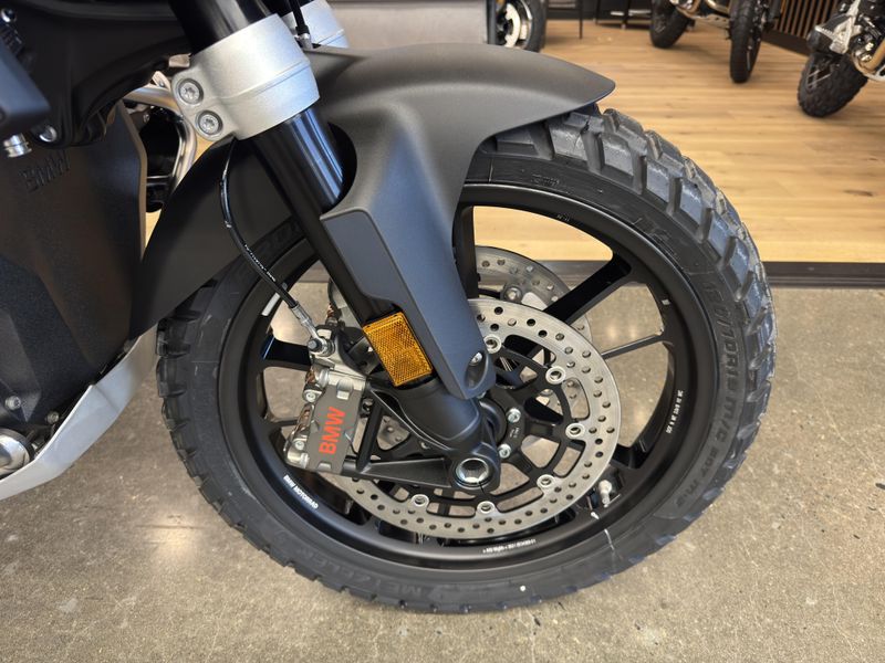 2026 BMW R 1300 GS - TROPHY - RACING BLUE METALLIC