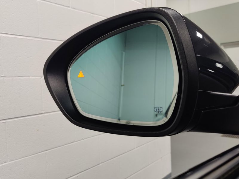 2021 Alfa Romeo Stelvio Nero AWD w/Sunroof/Activ AsstImage 9
