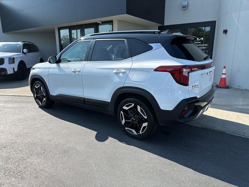 Used 2024 Kia Seltos SXImage 7