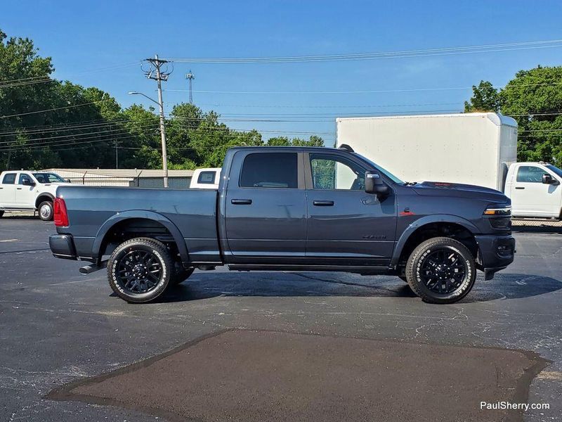 New 2025 RAM 2500 Limited Crew Cab 4x4 6