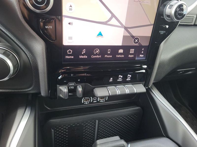 2025 RAM 1500 Lone Star Crew Cab 4x4 5