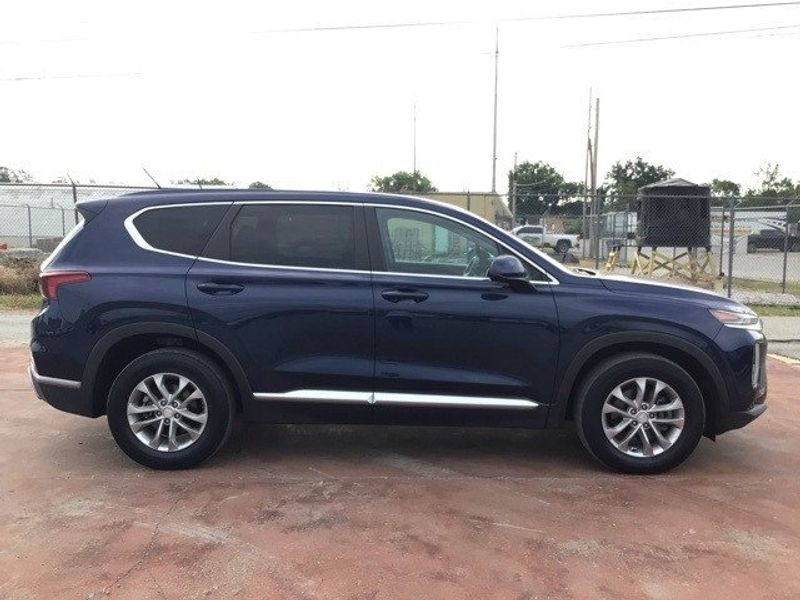 2019 Hyundai Santa Fe SE 2.4Image 6