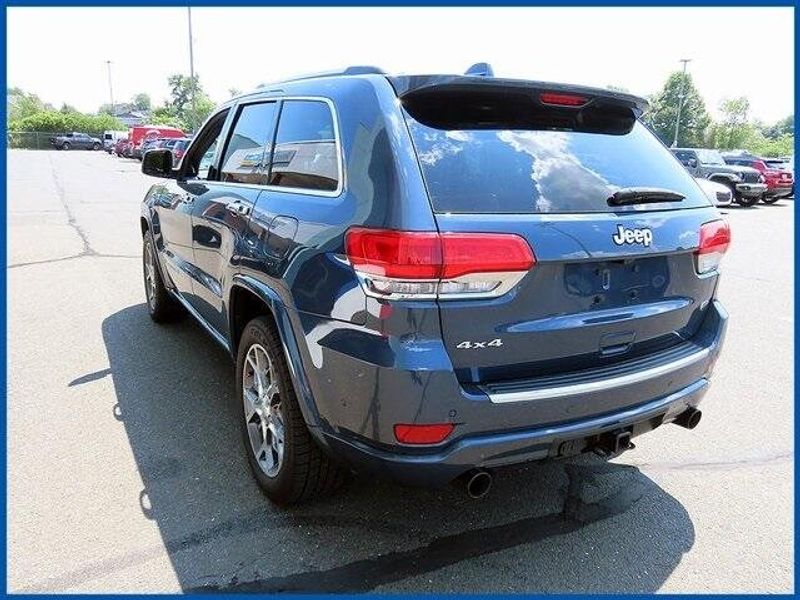 2021 Jeep Grand Cherokee OverlandImage 5