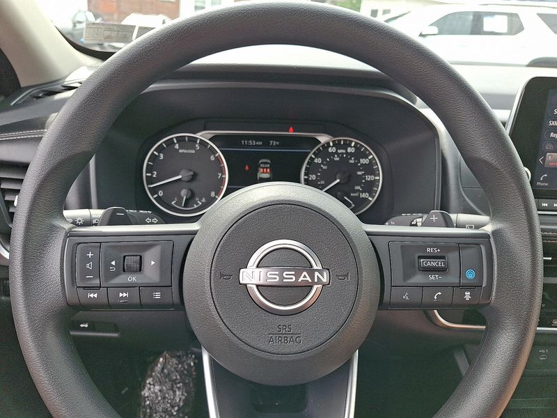 2024 Nissan Rogue SV AWD photo 17