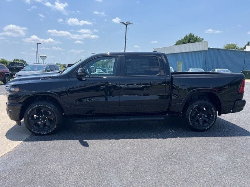 2025 RAM 1500 Big Horn Crew Cab 4x4 5