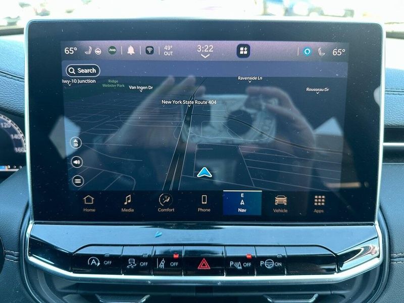2023 Jeep Compass Red Edition photo 4