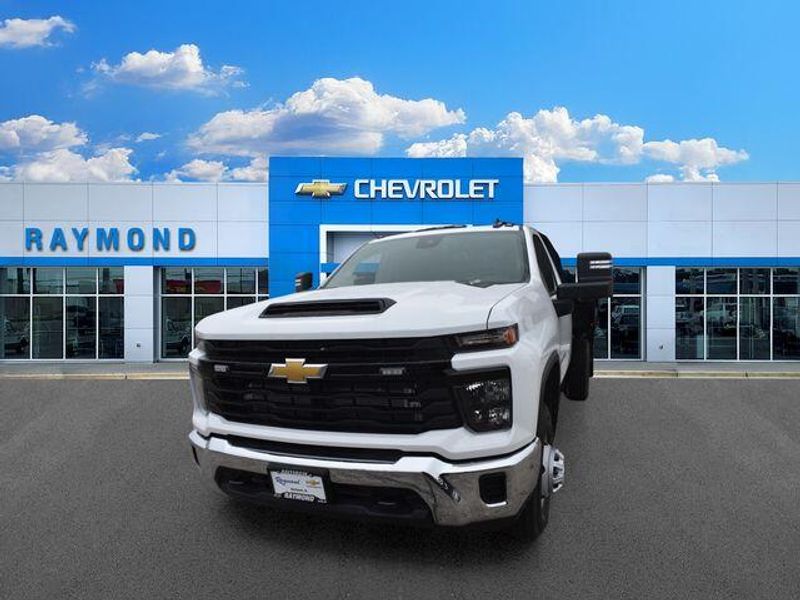 New 2026 Chevrolet Silverado 3500HD Work TruckImage 8