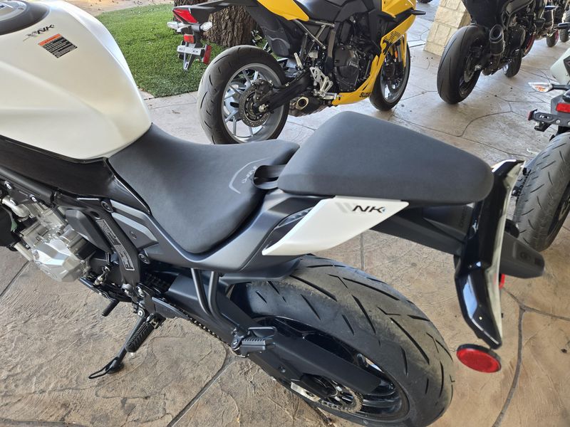 NEW 2026 CFMOTO 675NK Image 14