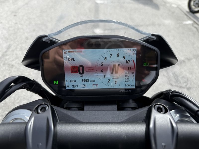 2022 Ducati Monster 937 