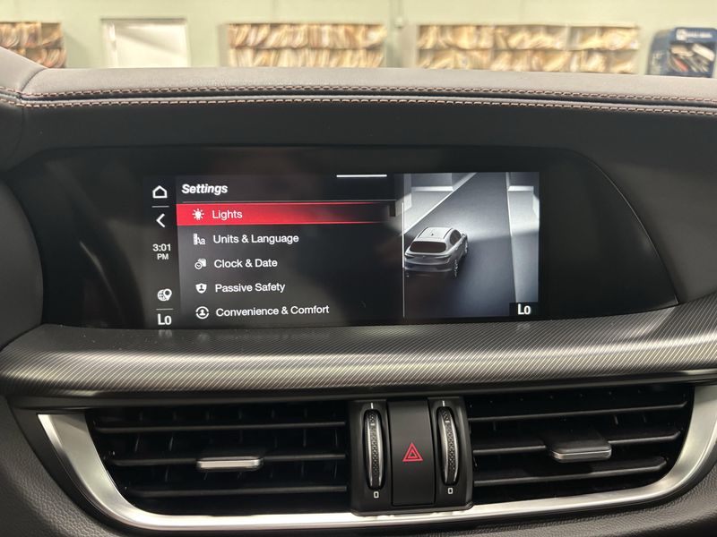 New 2025 Alfa Romeo Stelvio Intensa AwdImage 22