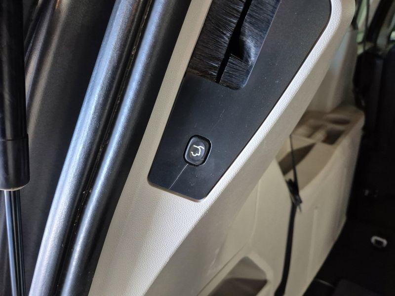 2019 Dodge Grand Caravan SXTImage 20
