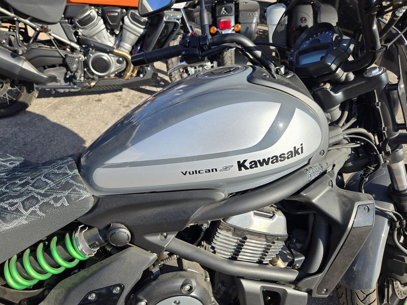 USED 2018 KAWASAKI VULCAN ABS CAFE Image 11