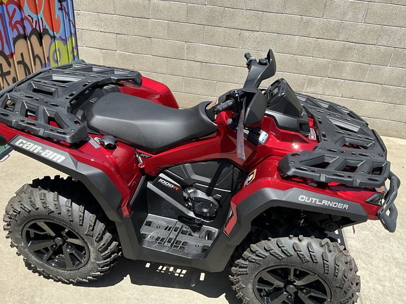 2024 Can-Am OUTLANDER MAX DPS 700Image 2