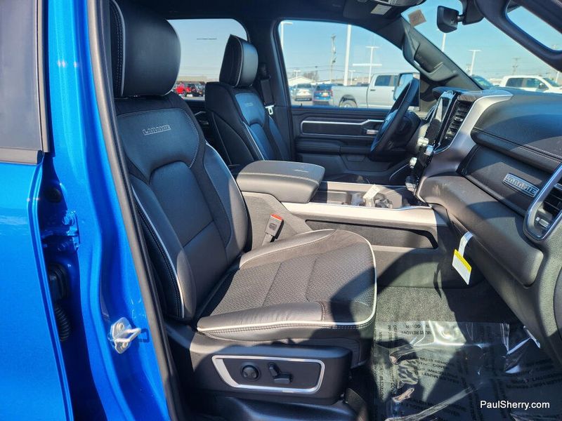 New 2026 RAM 1500 Laramie Crew Cab 4x4 5'7' Box