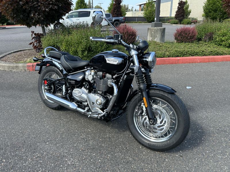 New 2025 Triumph BONNEVILLE SPEEDMASTER 