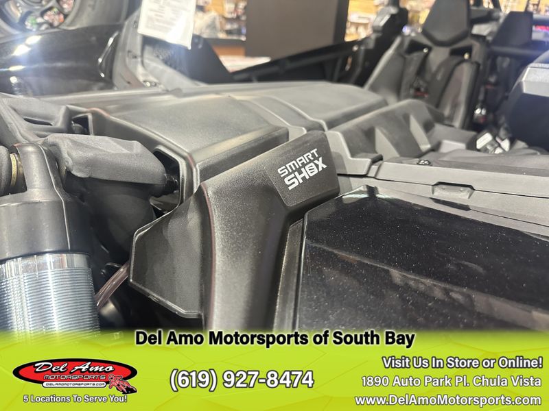 New 2025 Can-Am MAVERICK X3 MAX X RS TURBO RR SMART-SHOX Image 2