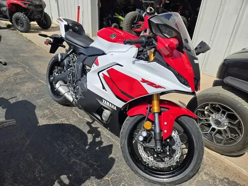 NEW 2026 YAMAHA YZF-R7 70TH ANNIVERSARY EDITION Image 1