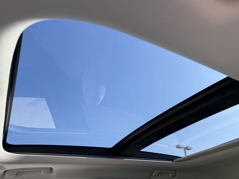 New 2026 Lexus RX 450h+ LuxuryImage 20