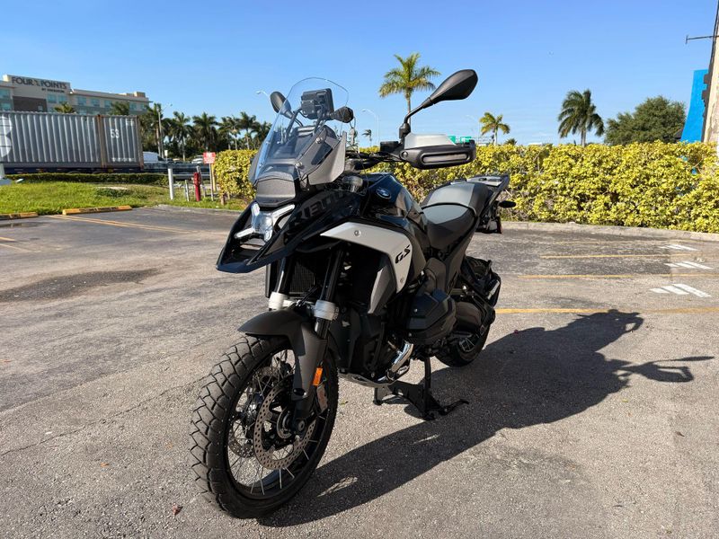2025 BMW R 1300 GSImage 3