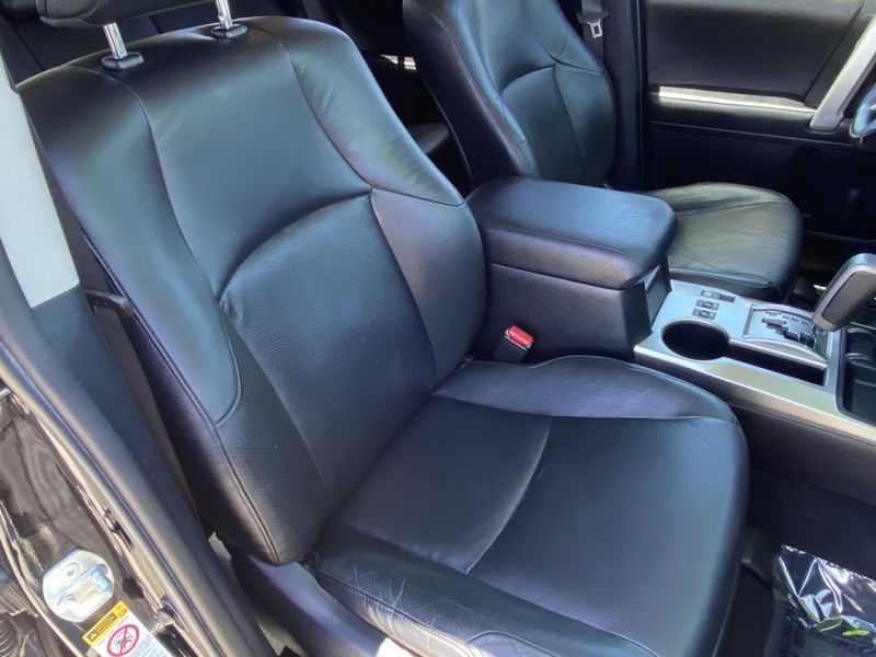 Used 2010 Toyota 4Runner LimitedImage 11