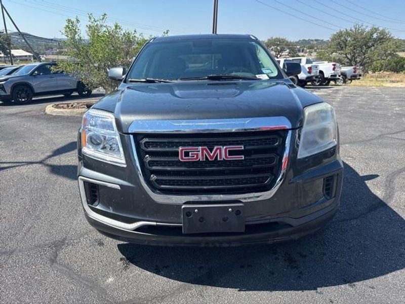 2017 Gmc Terrain SLE photo 2