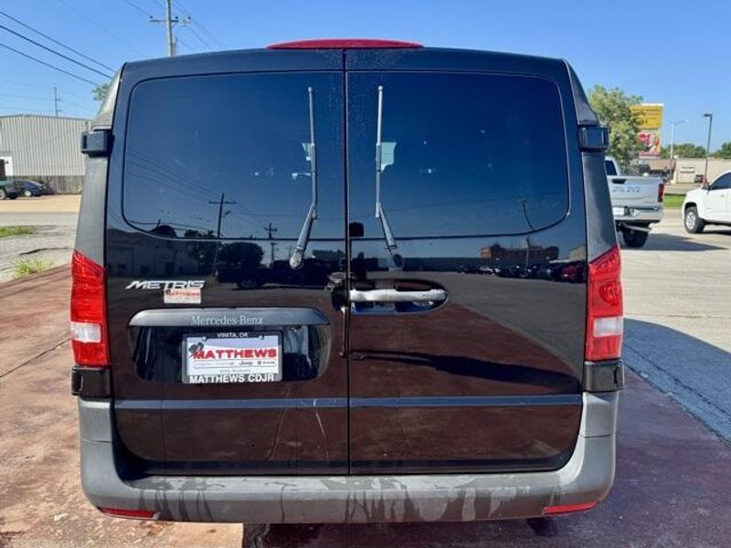 Used 2019 Mercedes-Benz Metris PassengerImage 6