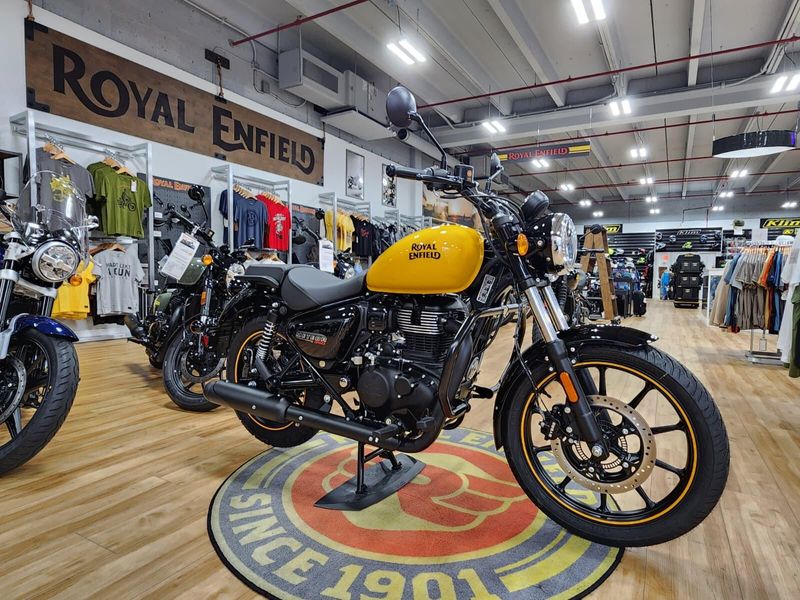 New 2024 Royal Enfield METEOR 350 Image 10