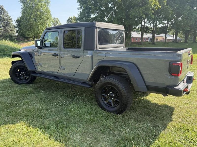 2021 Jeep Gladiator Mojave photo 5