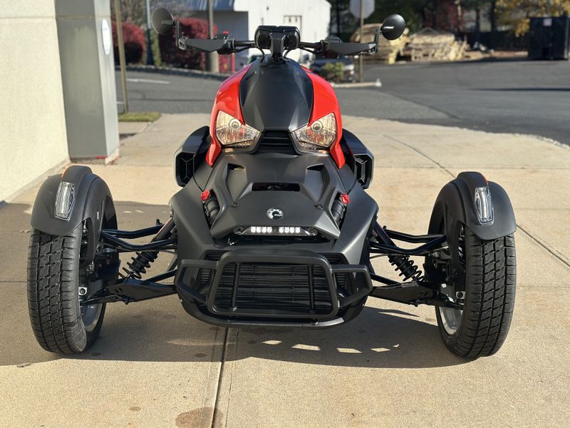 2024 Can-Am RYKER RALLY 900 Cross Country Powersports 732-491-2900 crosscountrypowersports.com 