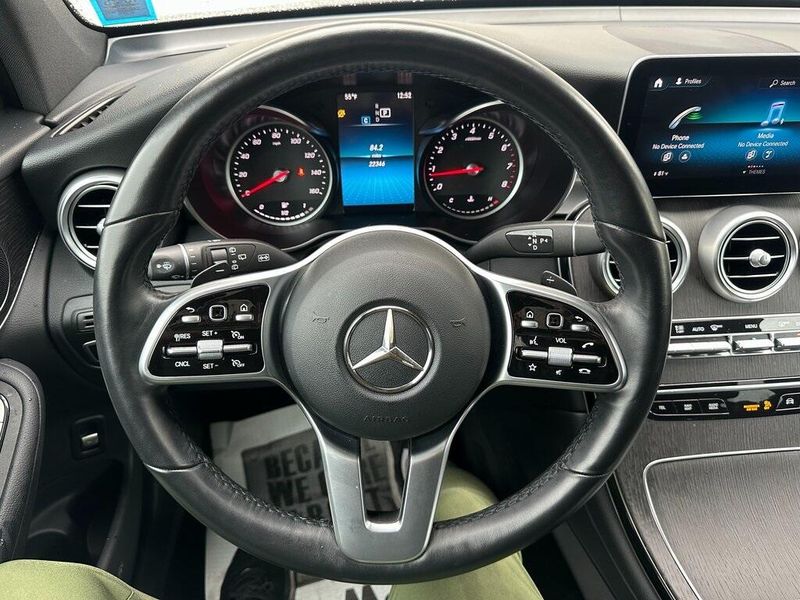 2021 Mercedes-Benz GLC 300 300Image 2