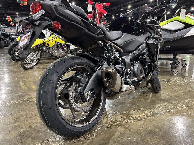 Used 2024 Suzuki GSX-S1000GT+ Image 3