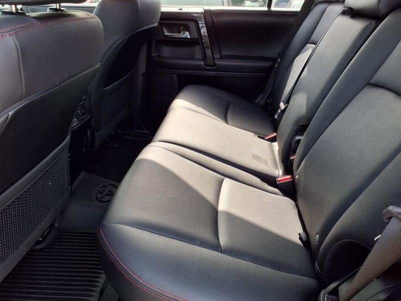 Used 2019 Toyota 4Runner TRD Off-Road PremiumImage 9
